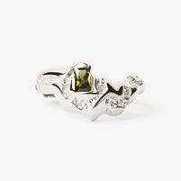 Medium Contrast Ring