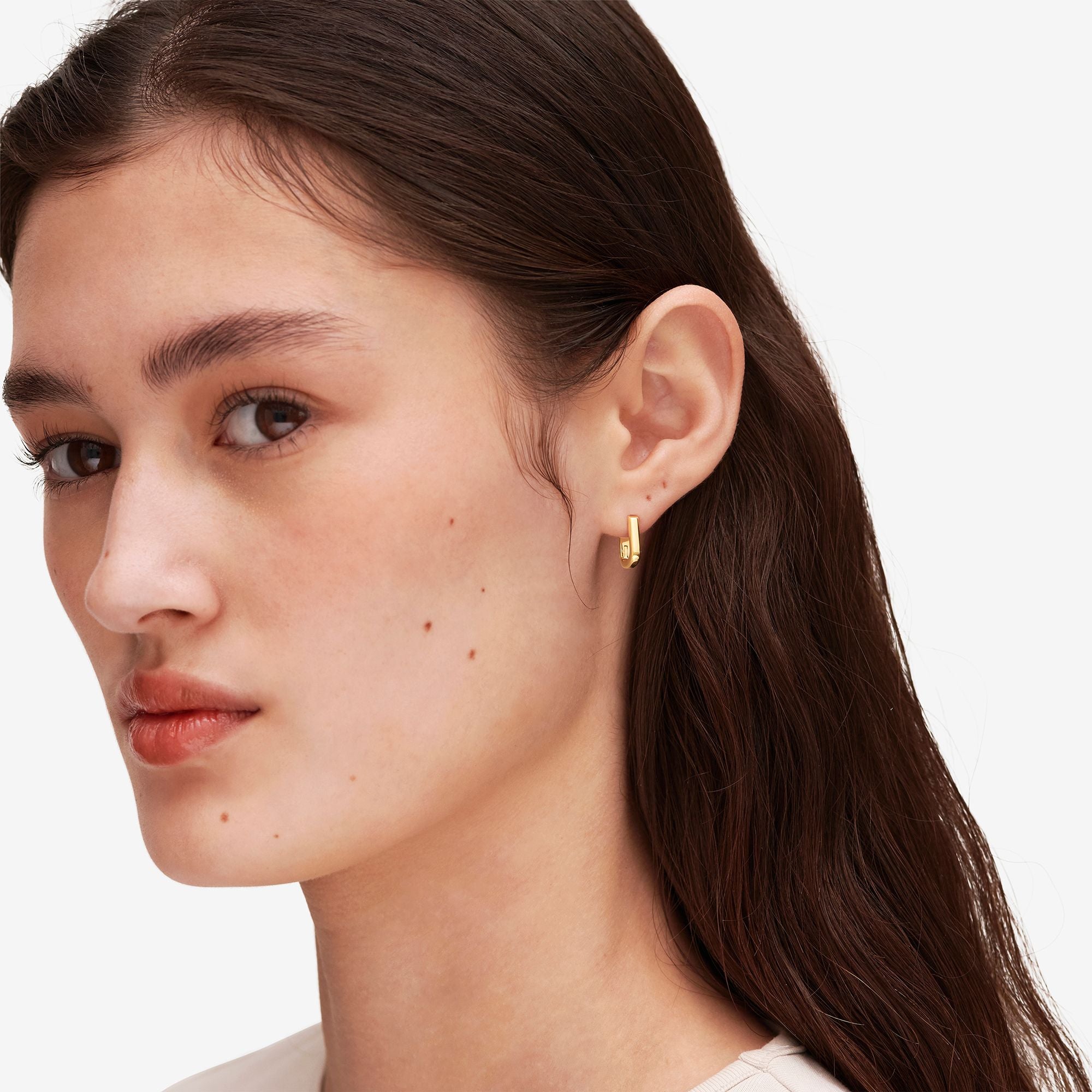 Huggie Flow Earrings