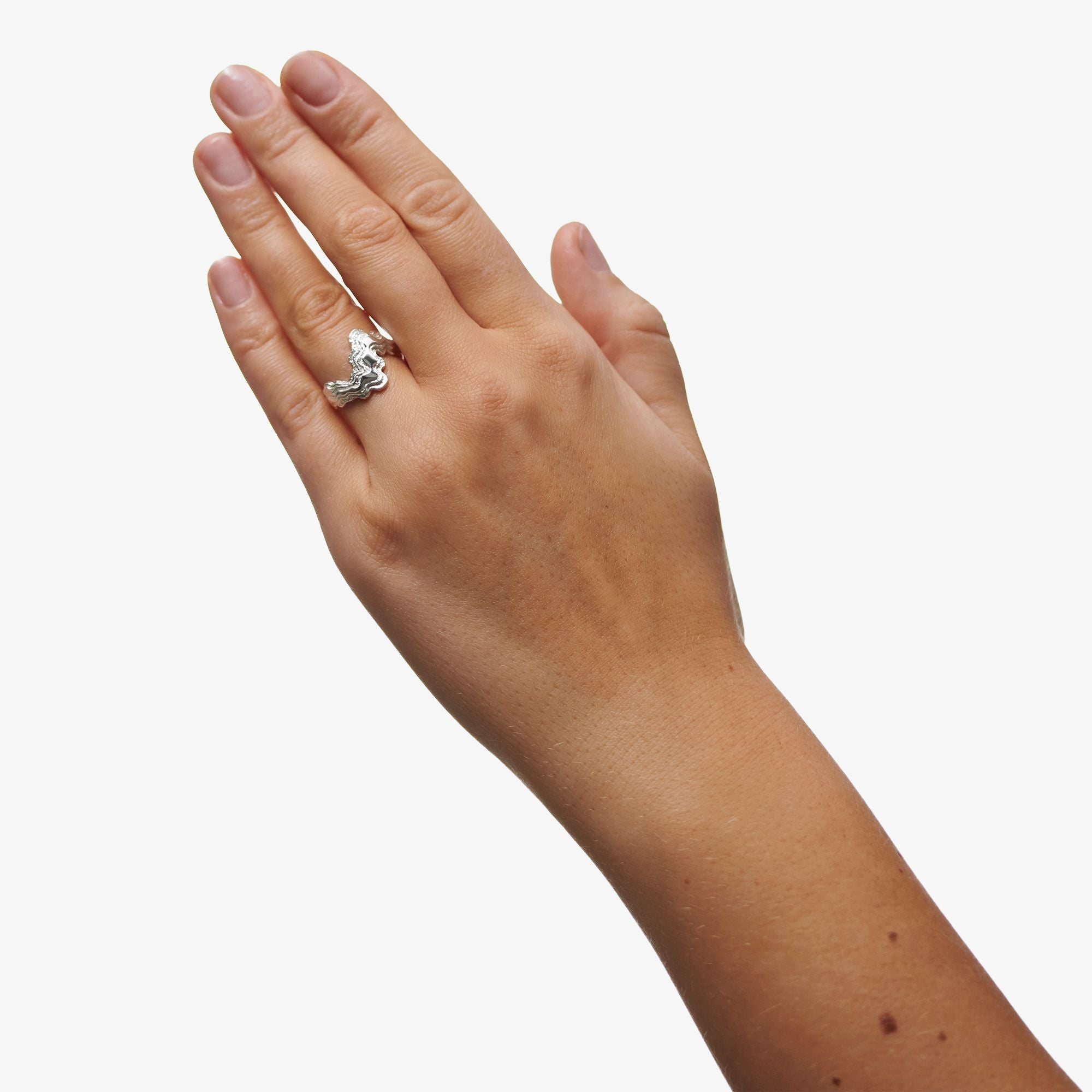 Medium Blurry Layers Ring