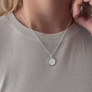 Round Tekstur Necklace