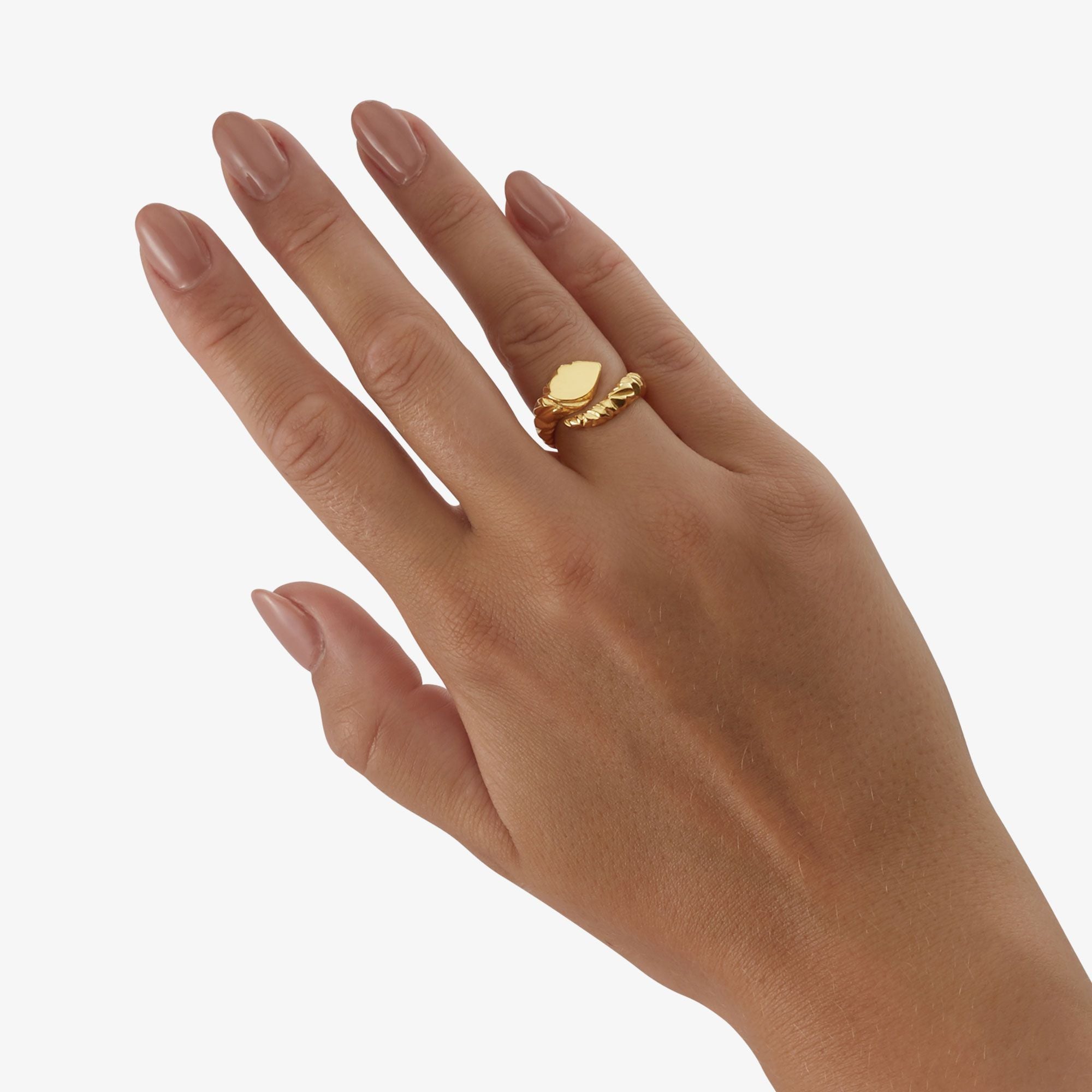 Large Twisted Silicium Ring